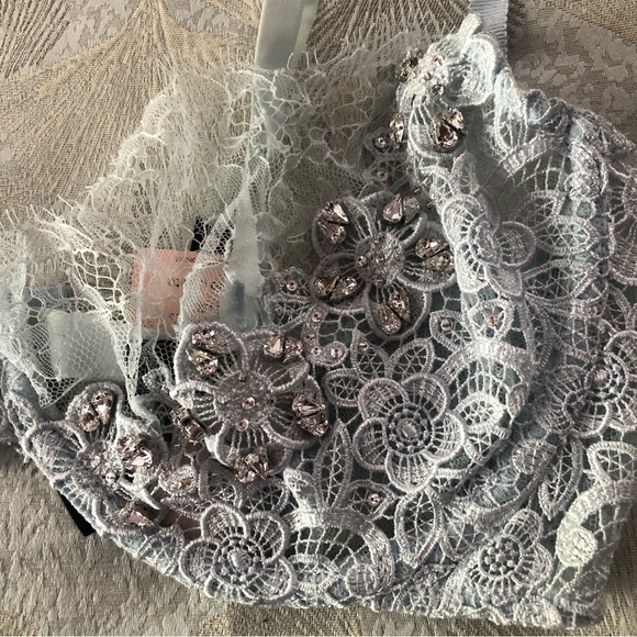 Victoria Secret Designer Collection VSDC Fashion Show crystal bra 36D New - Picture 2 of 4